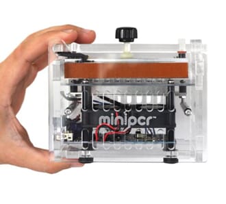 PCR-maskin, plass til 16 rør