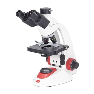 Mikroskop Motic Red-223, trinokulært