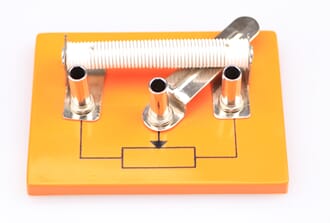 Variabel motstand, montert