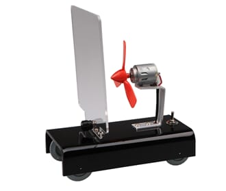 Vogn med motor og propell