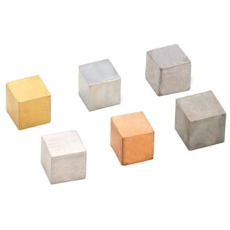 Terninger 10 mm, 6 stk i ulike materiale