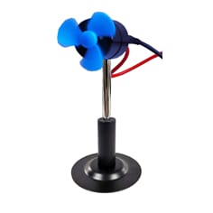 Motor, lettløpende med propell på stang og fot