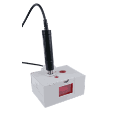 Fotosyntesekammer med firefarget lyskilde